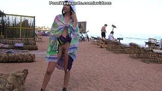 Gf shows off tits and pussy in public - porn video