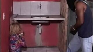 Shemale Blowing Dick - porn video