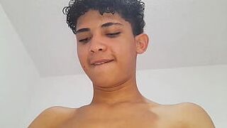 Fucking a hot Milf and cumming in her mouth - porn video