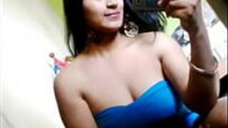 Leggy girl and nice ass - porn video