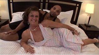 Sexy housewife swinger fucking black dude in Milf Porn Video - porn video